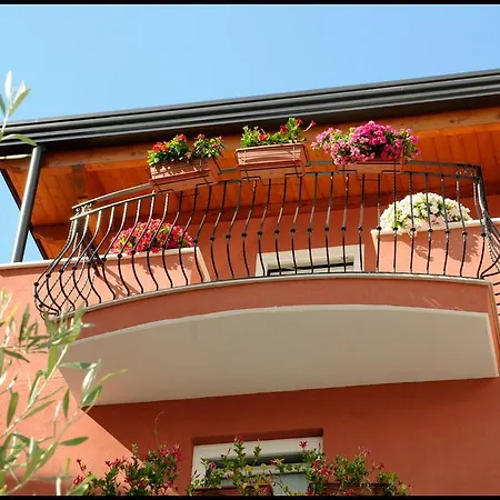Alojamento de Acomodação e Pequeno-almoço Al Vecchio Borgo Barletta